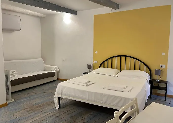 Konukevi Living 5 Terre Vernazza