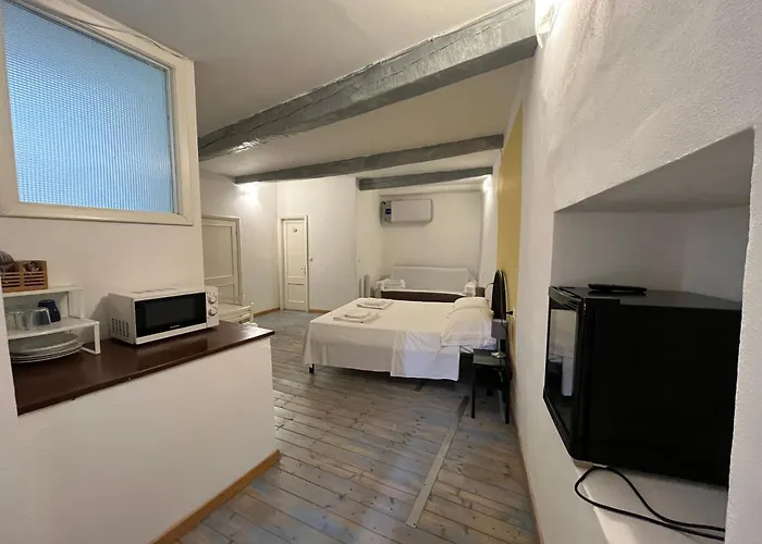 Гостевой дом Living 5 Terre 3*