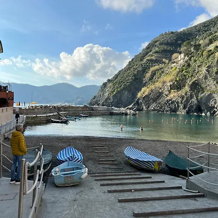 Living 5 Terre Penzion 3*